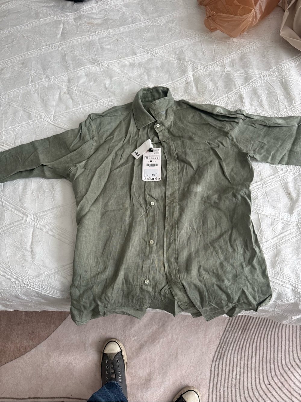 Zara Men's Olive Button-Down Linen Shirt